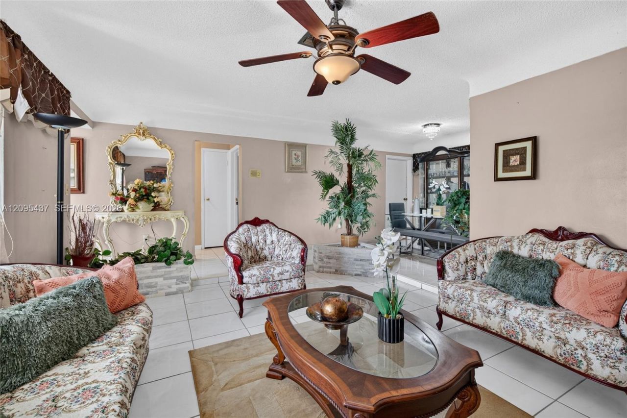 8508 Long Acre Dr , Miramar, FL 33025 Photo