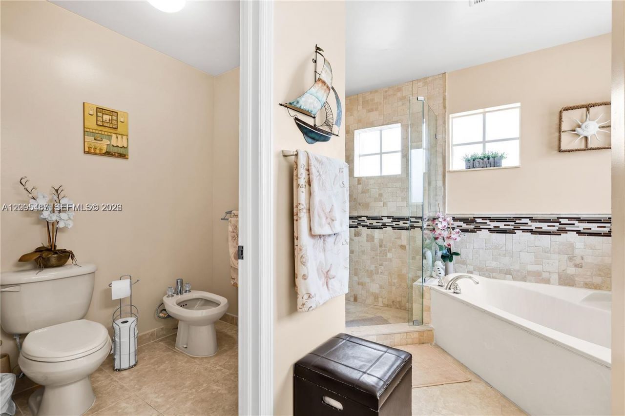 13324 SW 282nd St , Homestead, FL 33033 Photo