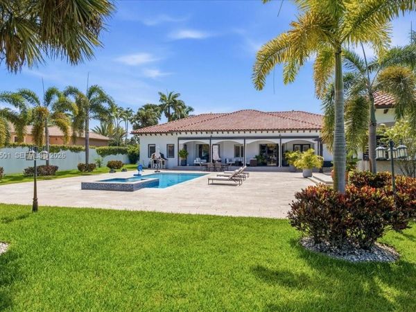 331 SW 124th Ave , Miami, FL 33184