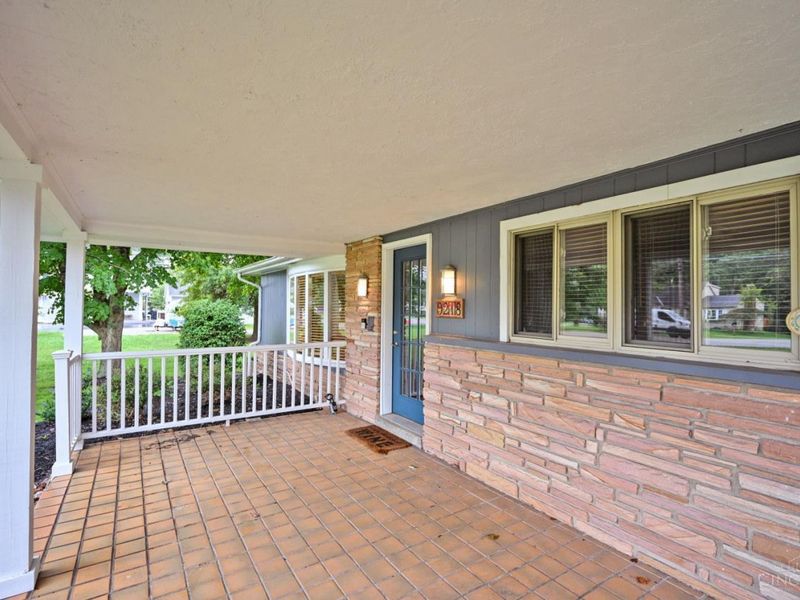 9218 Mckinney Road, Montgomery, OH 45140 Photo 5