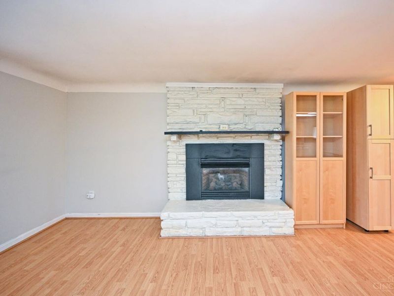 9218 Mckinney Road, Montgomery, OH 45140 Photo 7