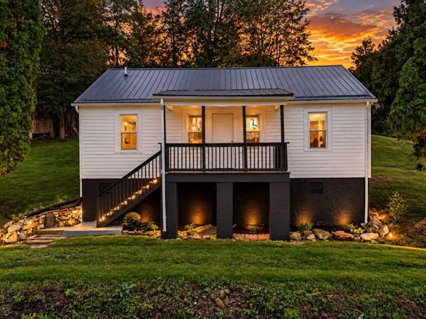 222 Emmett Road, Bristol, TN 37620