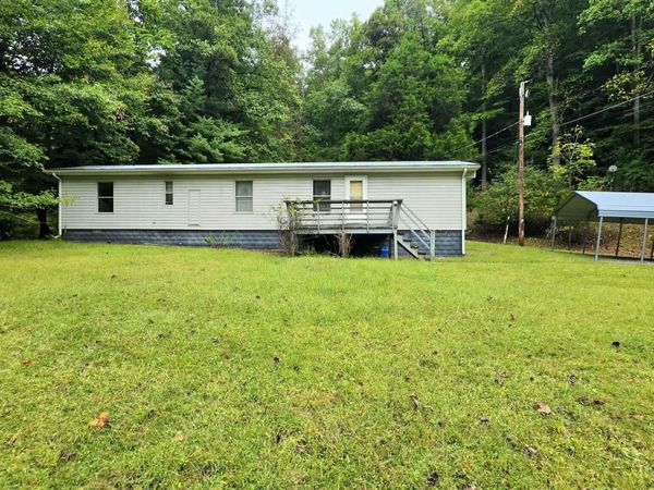 9301 Birchfield Road, Pound, VA 24279