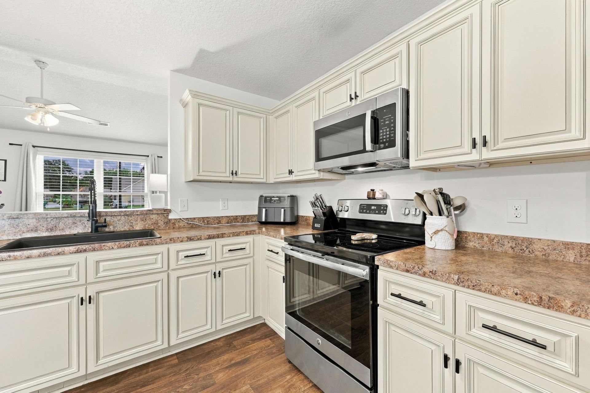 152 Maggie Way Photo 12