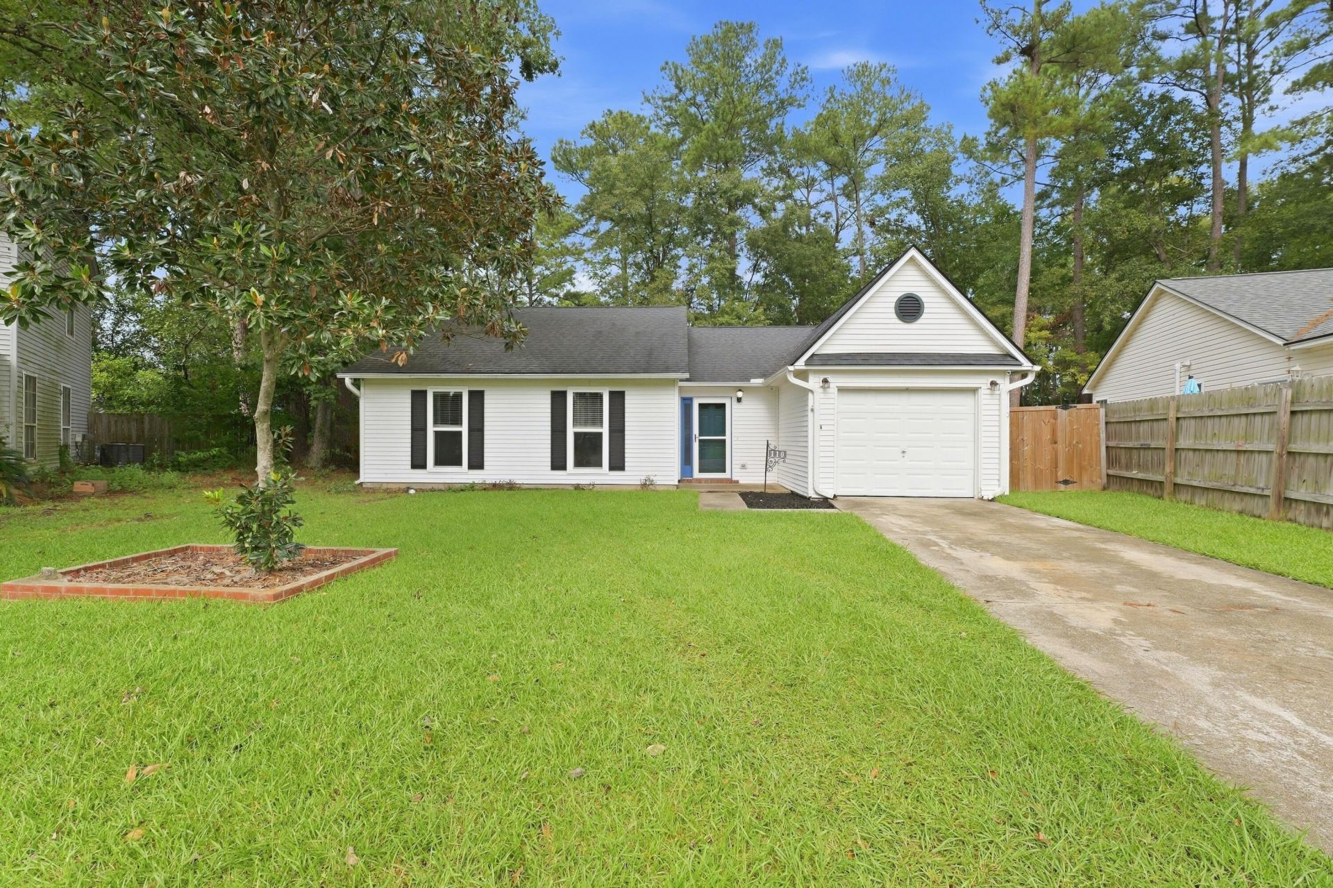 110 Dudley Lane Photo 11