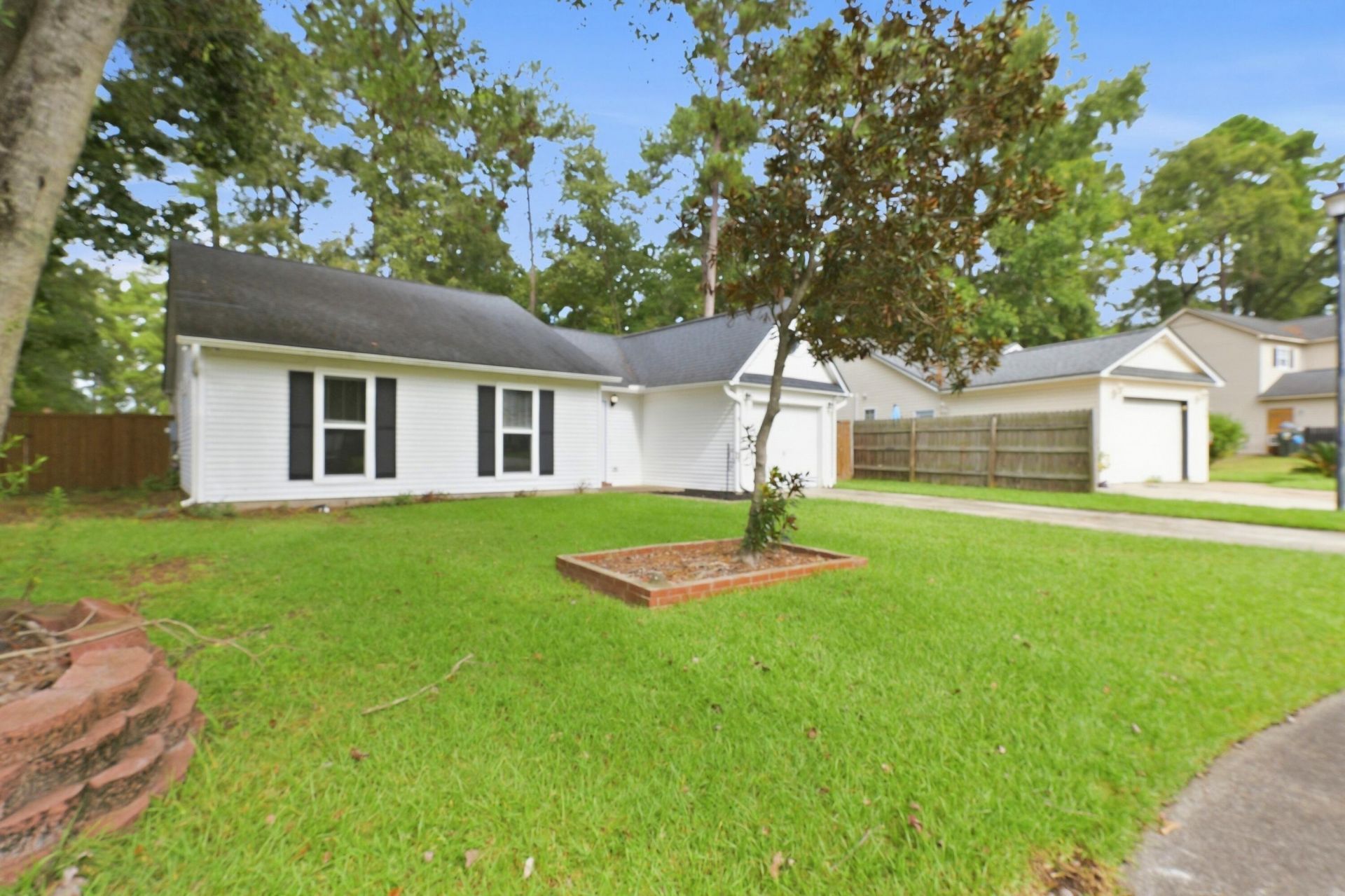 110 Dudley Lane Photo 12