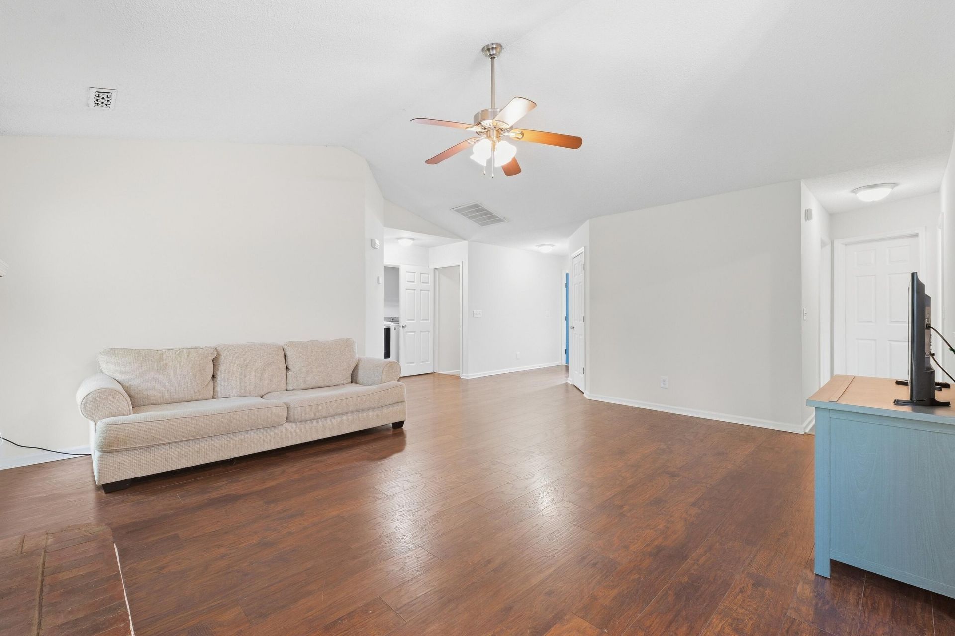 110 Dudley Lane Photo 19