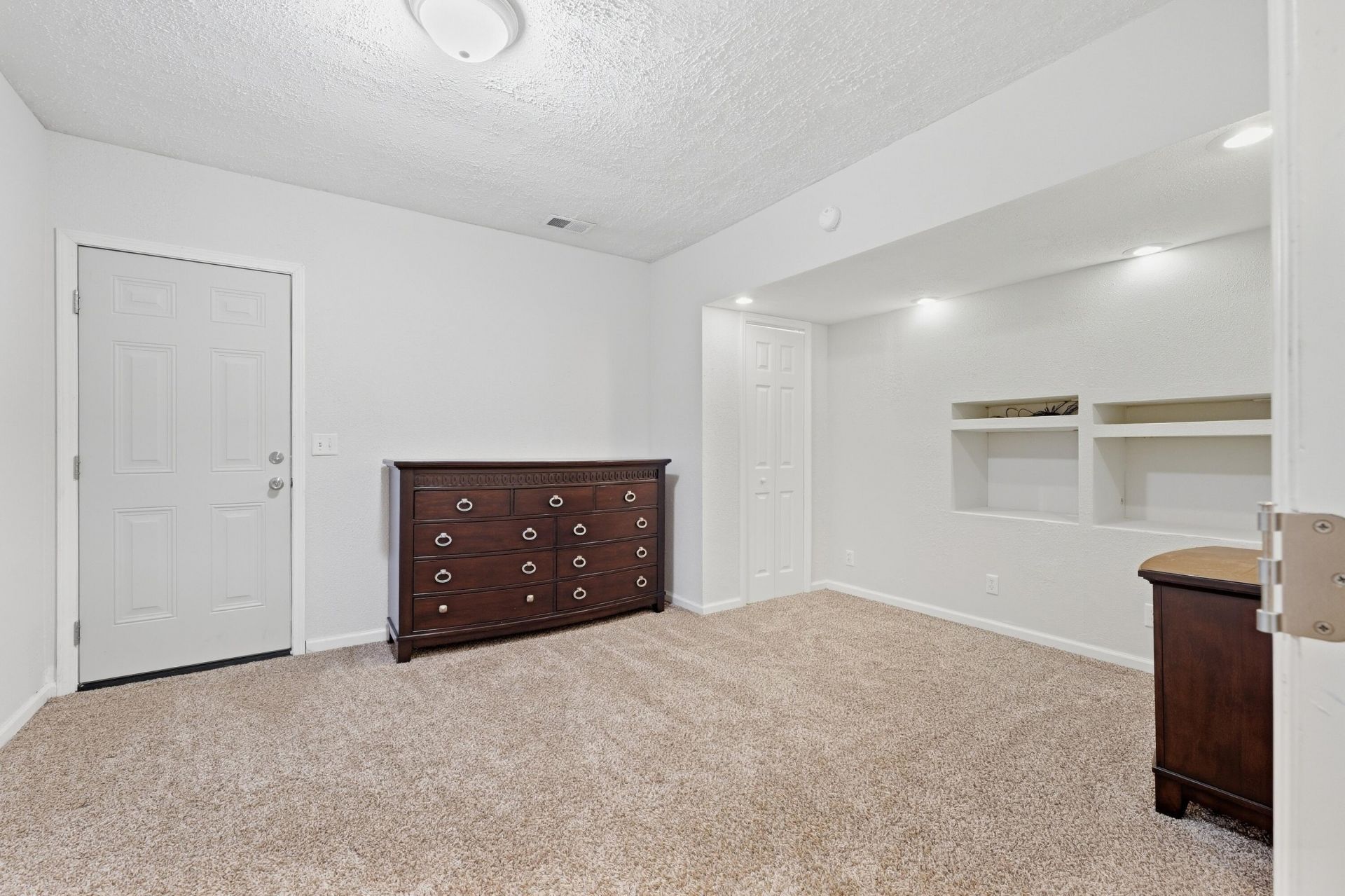 110 Dudley Lane Photo 33
