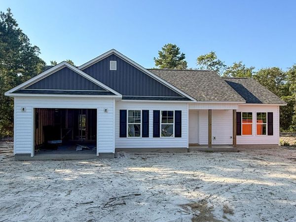 107 Blueberry Fields Road , Maple Hill, NC 28454