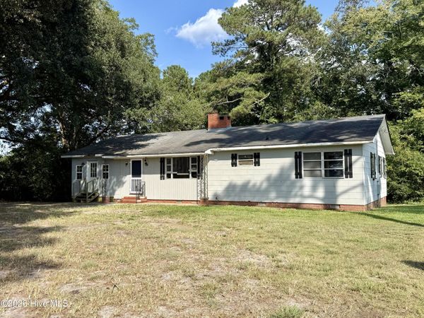 4195 Us Highway 17 , Williamston, NC 27892