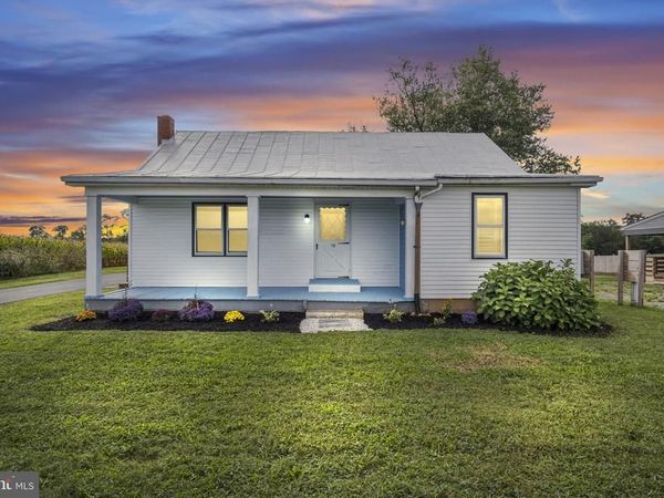 153 E MAIN STREET, WALNUT BOTTOM, PA 17266