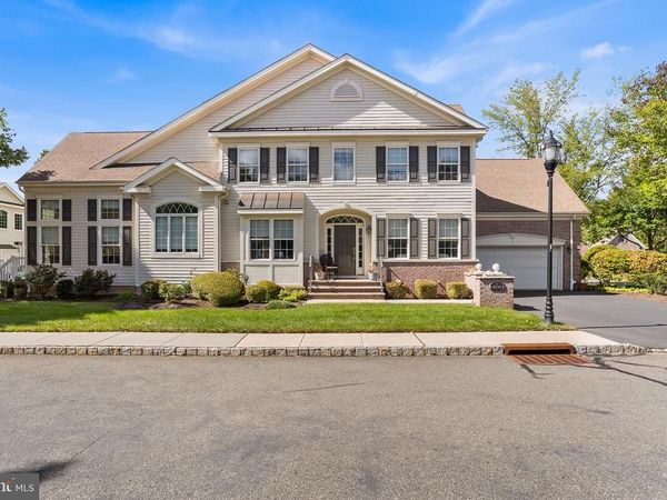 1 RIVIERA COURT, LAWRENCEVILLE, NJ 08648