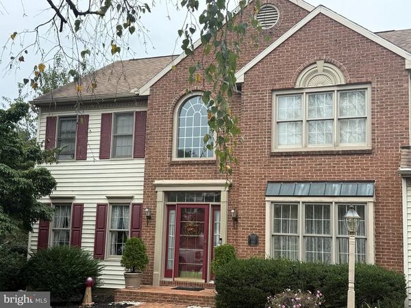 410 SEVILLE DRIVE, RED LION, PA 17356