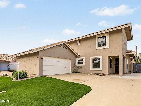 1370 W ELGIN Street, Chandler, AZ 85224