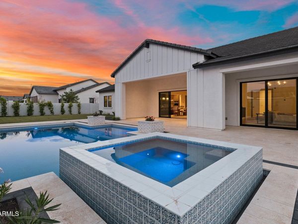 4311 S PARKCREST Street, Gilbert, AZ 85297