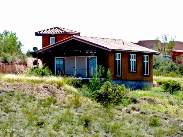 177 N NAVAJO Place, Tombstone, AZ 85638
