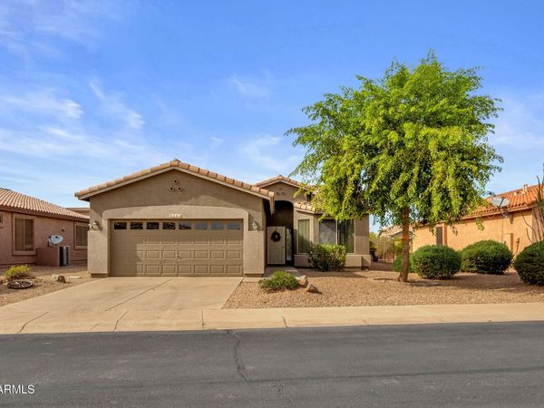 4482 E SYCAMORE Drive, Gilbert, AZ 85298