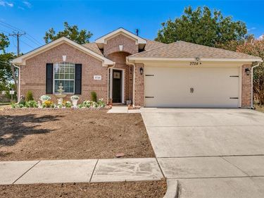 3724 Chapin Court, Fort Worth, TX 76116