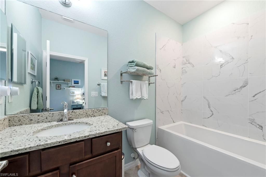 19712 The Place Blvd, Estero, FL 33928 Photo