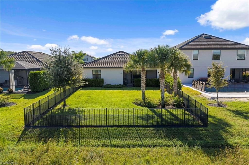 19712 The Place Blvd, Estero, FL 33928 Photo