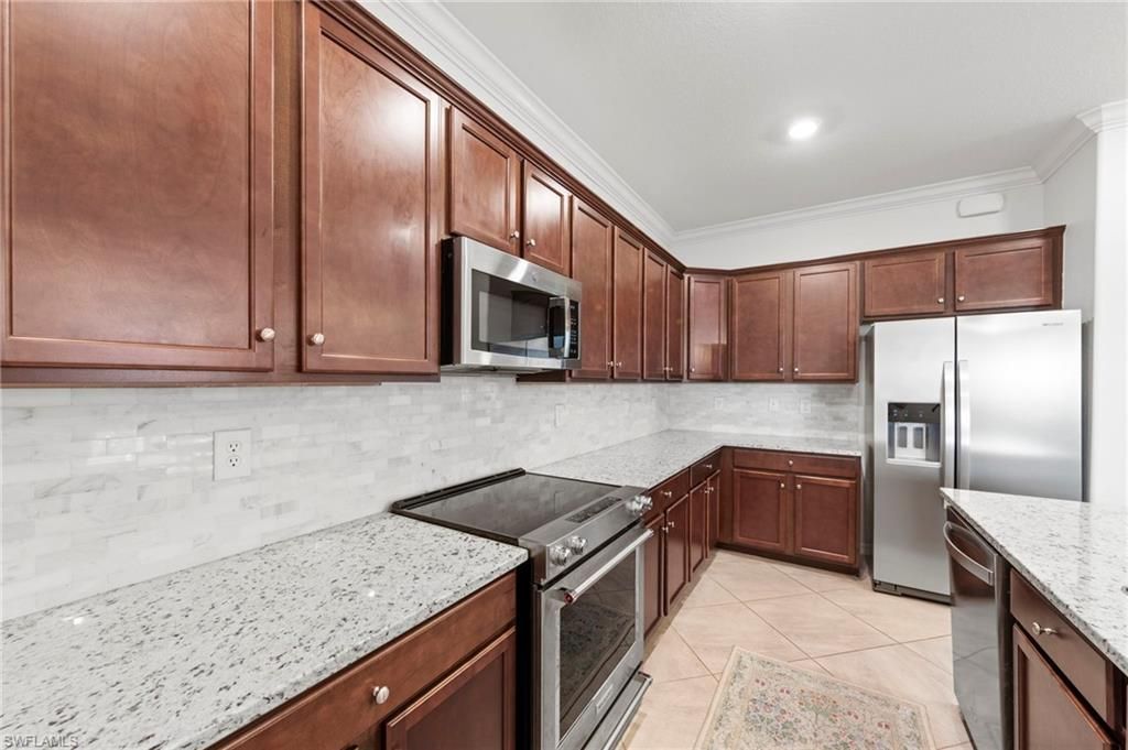 19712 The Place Blvd, Estero, FL 33928 Photo