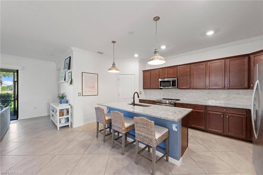 19712 The Place Blvd, Estero, FL 33928 Photo