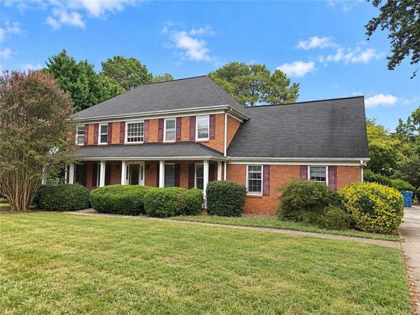 780 Yorkshire Place SW, Lilburn, GA 30047