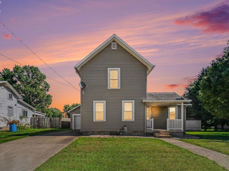 118 Grove Street, Bellevue, OH 44811 Photo 1