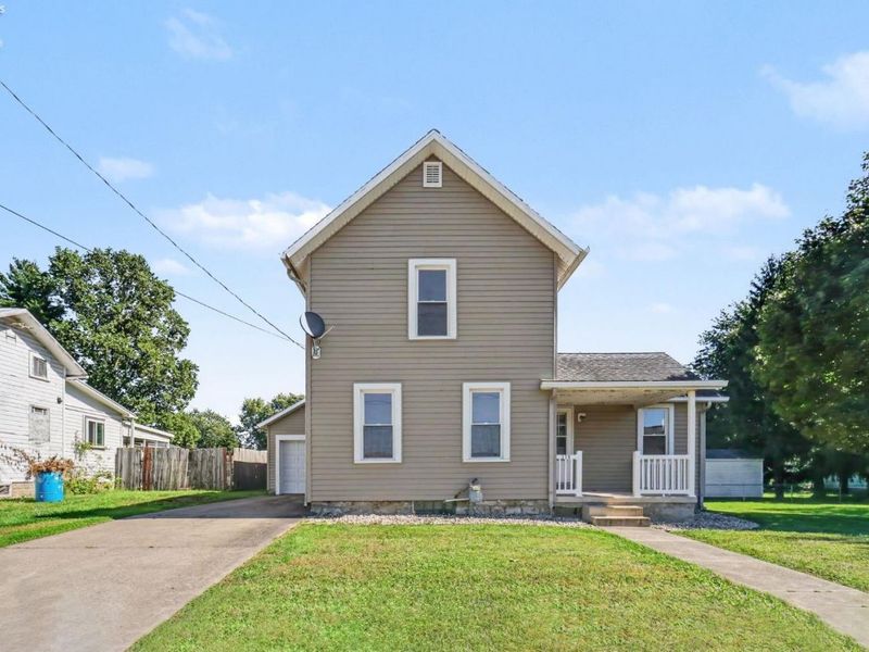 118 Grove Street, Bellevue, OH 44811 Photo 2