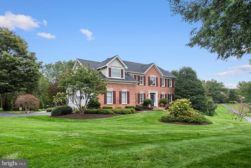 1 LANTERN CIRCLE, PARKTON, MD 21120