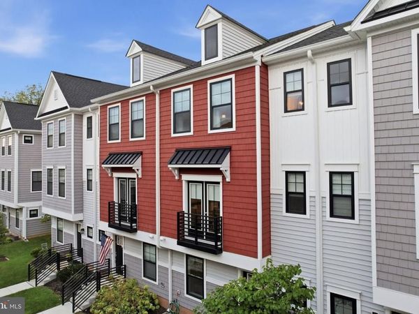 336 WALNUT STREET, COLLEGEVILLE, PA 19426