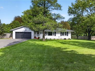 7319 Highbridge Road , Fayetteville, NY 13066