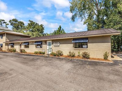 810 6th Ave. S , Surfside Beach, SC 29575