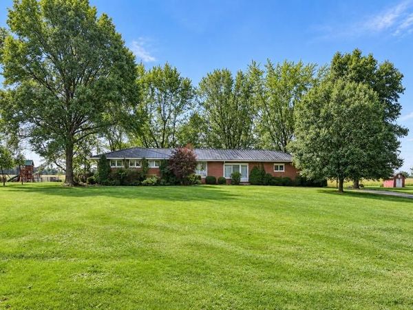 2591 Holtz Rd, Shelby, OH 44875