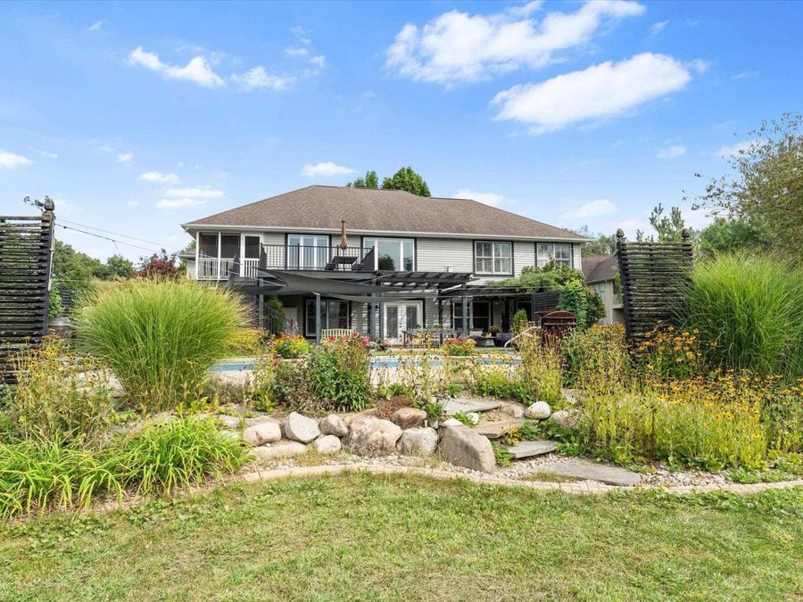 Property Image 40