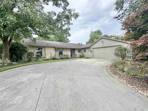 3817 Windswept Drive, Fort Wayne, IN 46815