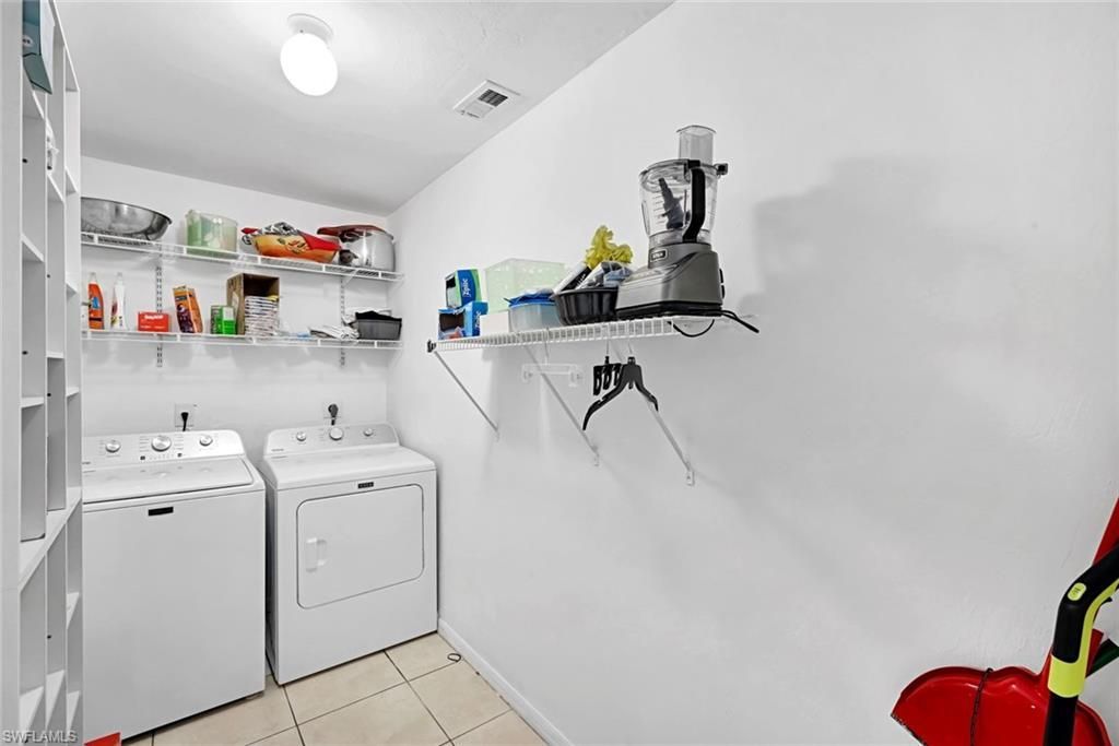 231 SW Trafalgar Pkwy , Cape Coral, FL 33991 Photo