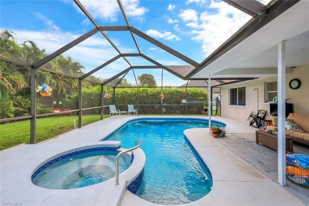 231 SW Trafalgar Pkwy , Cape Coral, FL 33991 Photo