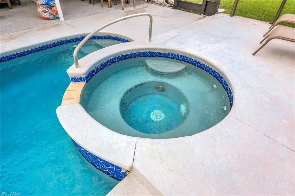 231 SW Trafalgar Pkwy , Cape Coral, FL 33991 Photo