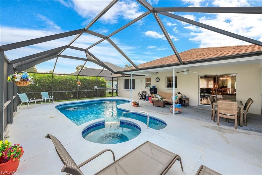 231 SW Trafalgar Pkwy , Cape Coral, FL 33991 Photo