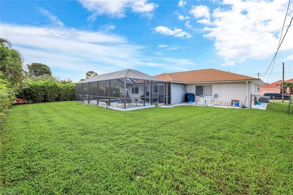 231 SW Trafalgar Pkwy , Cape Coral, FL 33991 Photo