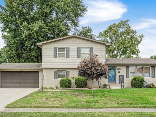 1400 Denver Drive , Plainfield, IN 46168