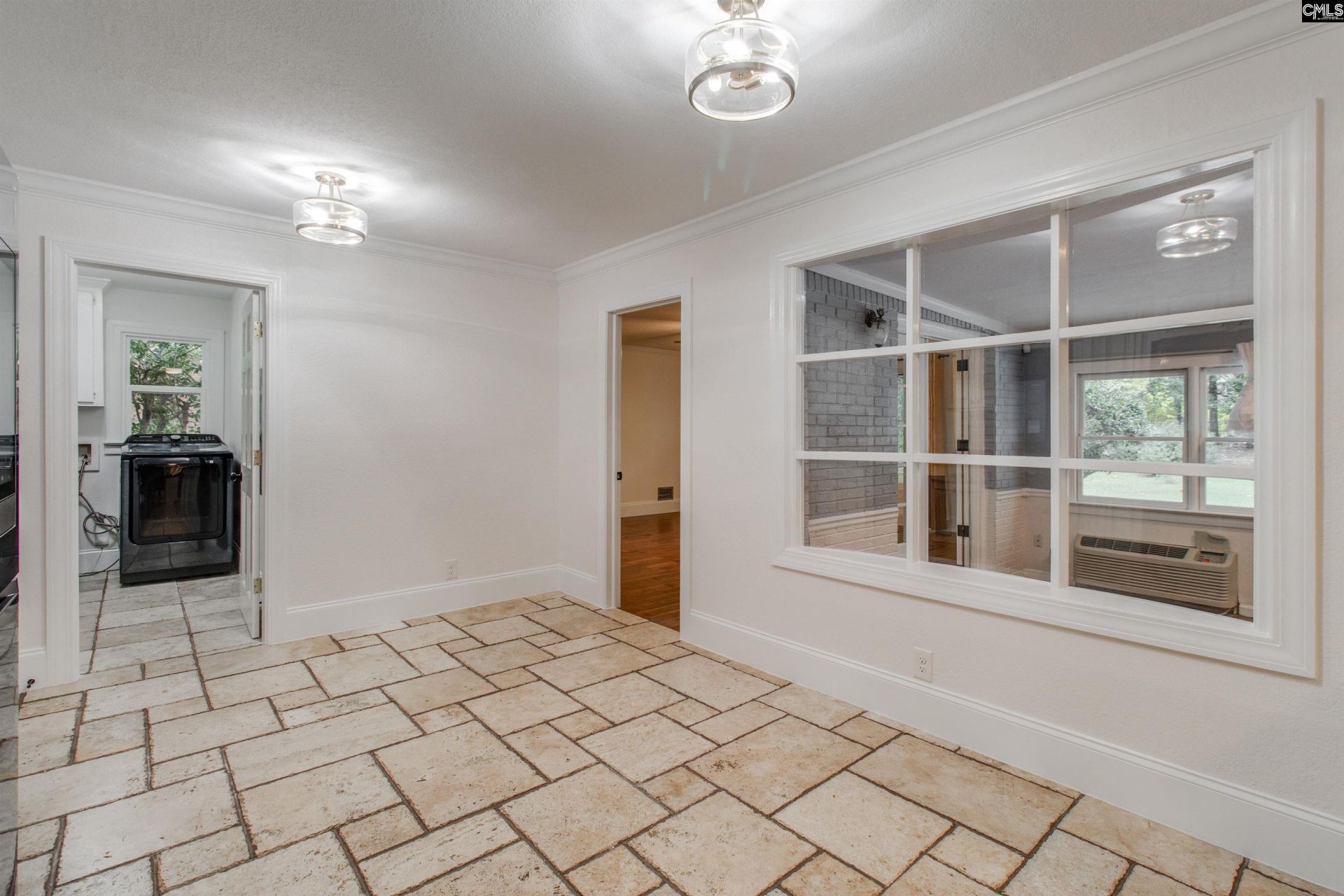 21 Olde Springs Road Photo 20