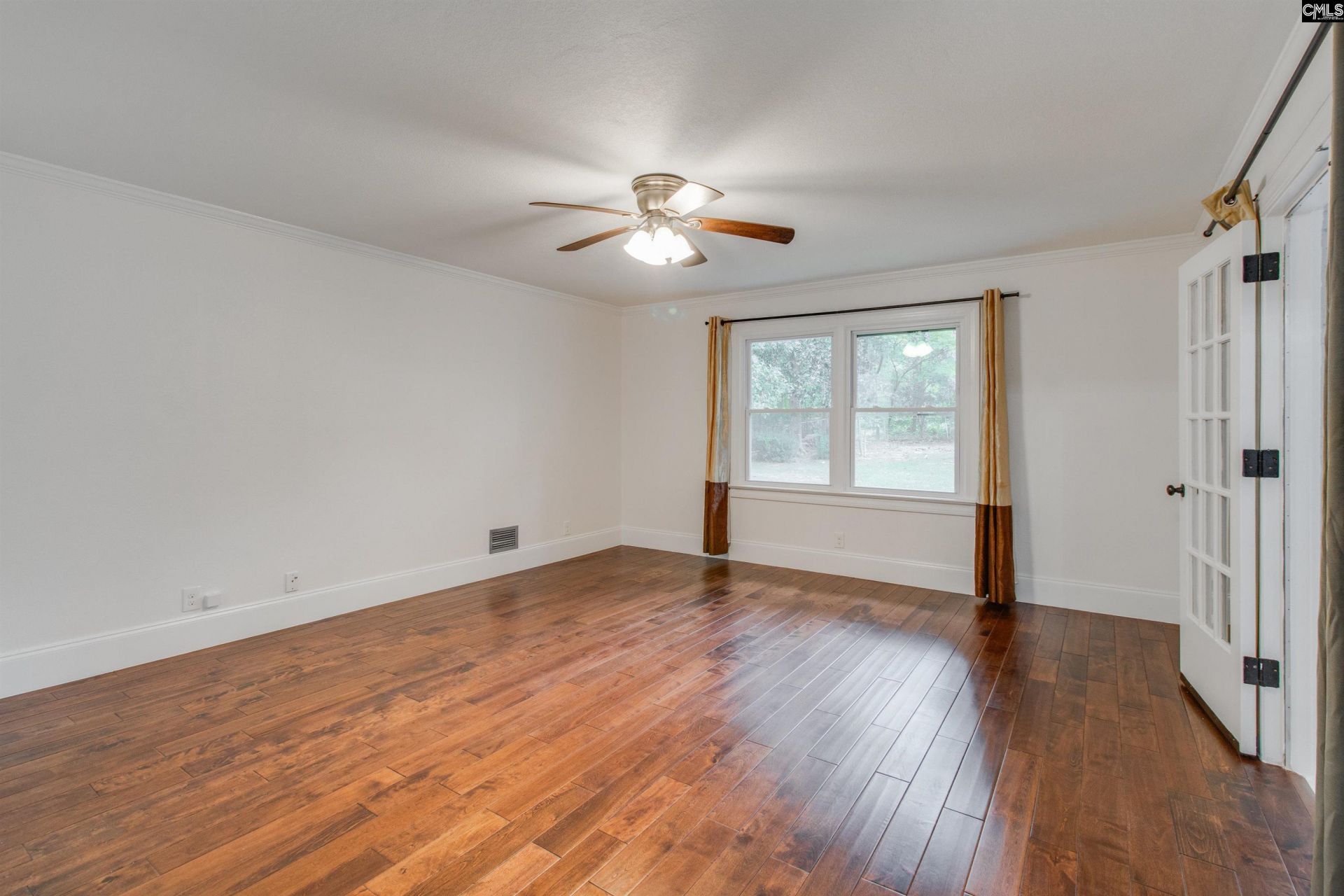 21 Olde Springs Road Photo 22