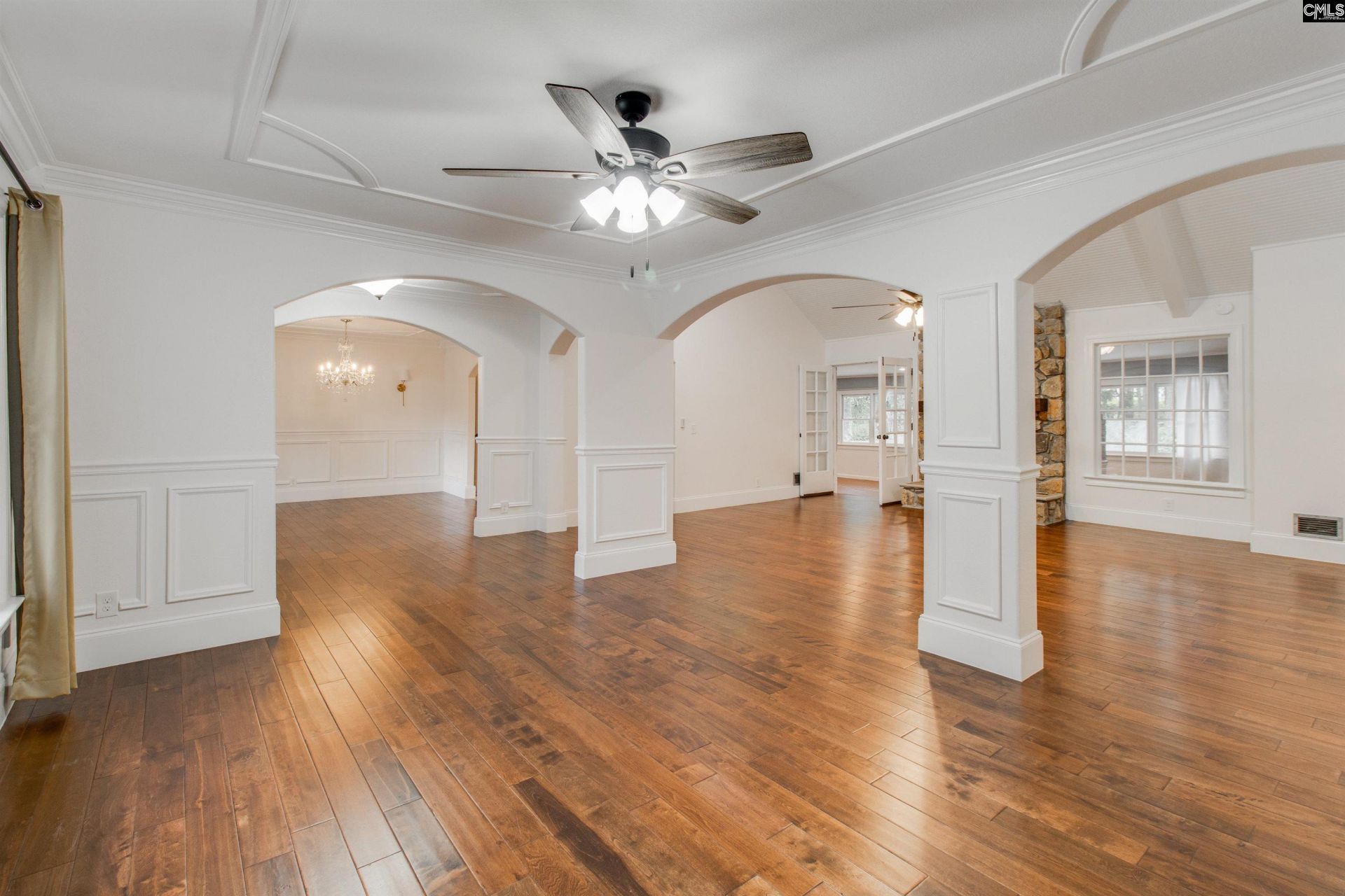 21 Olde Springs Road Photo 8