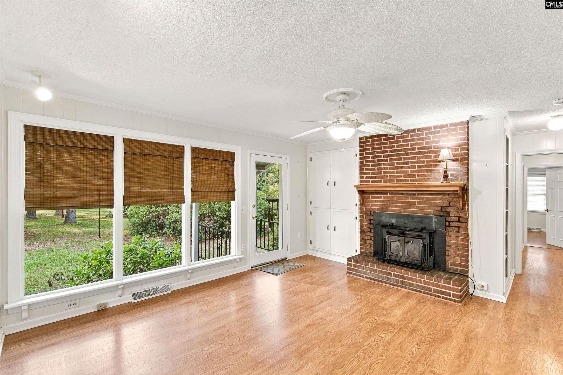 583 Stokes Road  Photo 12