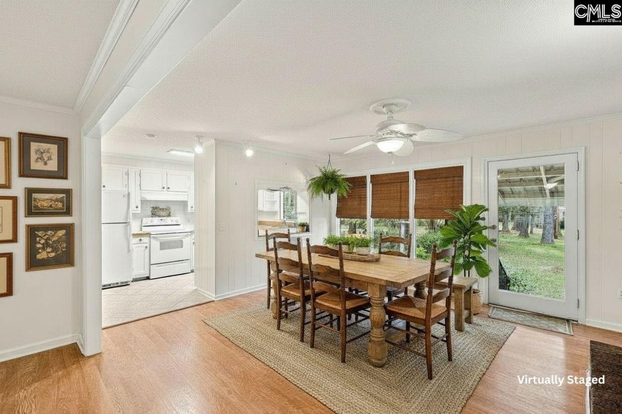 583 Stokes Road  Photo 14