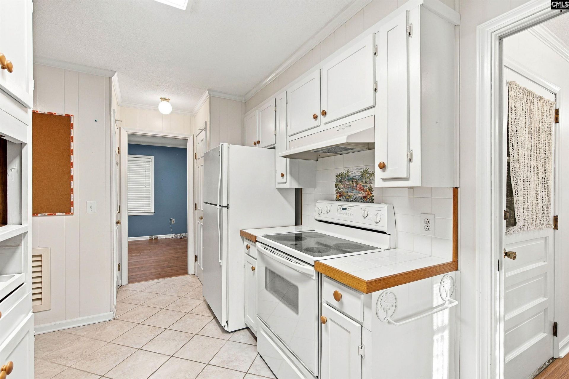 583 Stokes Road  Photo 16