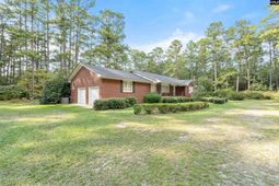 583 Stokes Road  photo 4