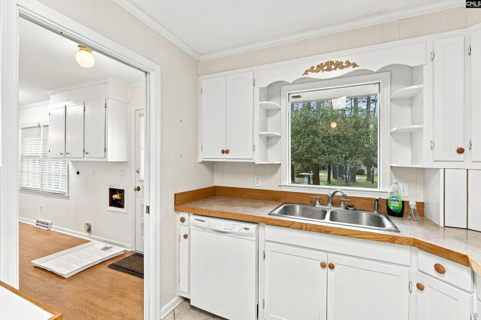 583 Stokes Road  Photo 22